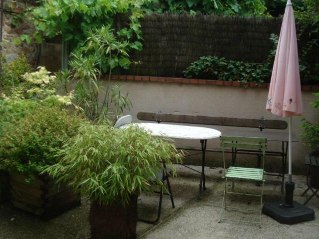 Bed and Breakfast Saint Sauveur Herisson Экстерьер фото